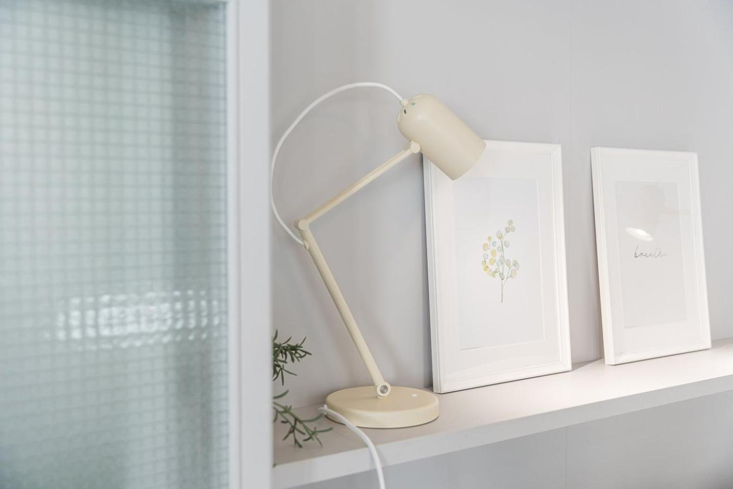 Guestready - Grayscale Apartment Porto